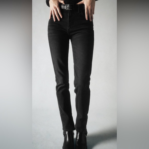 Zara Black High Rise Women Jeans - Picture 1 of 5